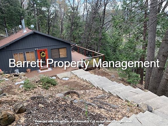Steps from driveway to the house
