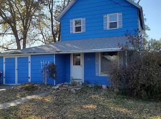 705 Pearson Ave, Waverly, KS 66871
