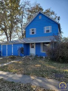 705 Pearson Ave, Waverly, KS, 66871