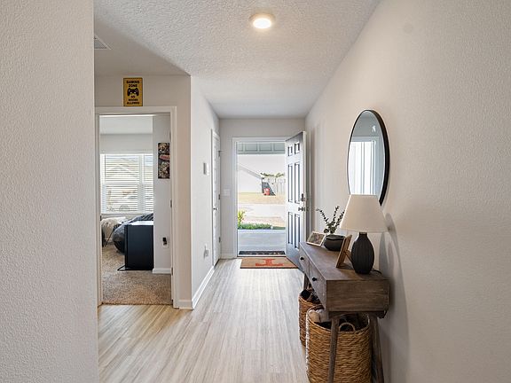 3rd image of 848 Otto Loop