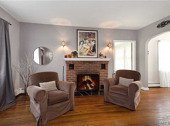 3rd image of 86 Godfrey Ave