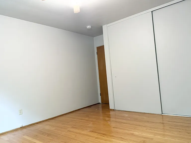 1667 Capital Ave — Photo 32