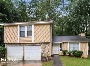 5486 Copperfield Ct, Lilburn, GA 30047