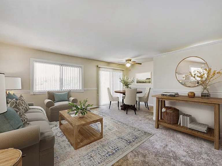 Laurel Park & Laurelton Court — Photo 18
