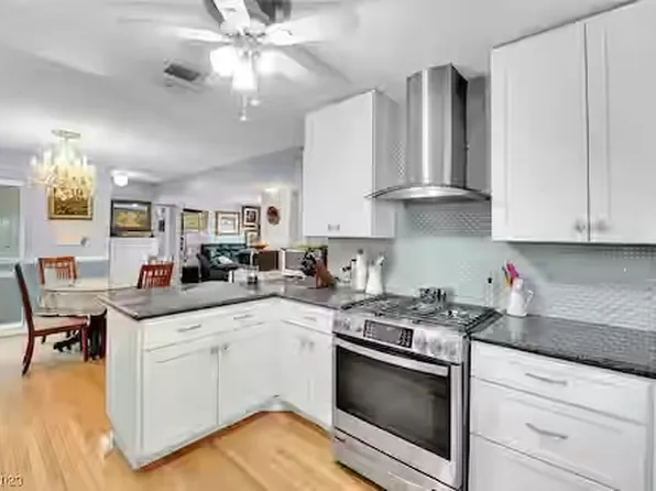 (undisclosed Address), Las Vegas, NV 89121