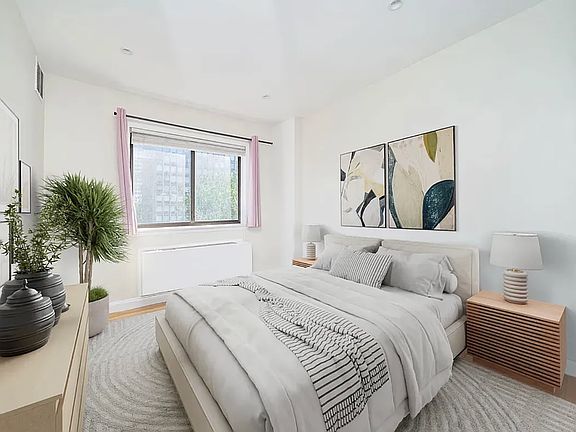 4th image of 312-316 E 30th St #3E