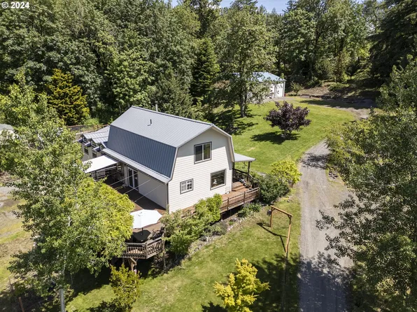 301 NE Lucas Rd, Troutdale, OR 97060