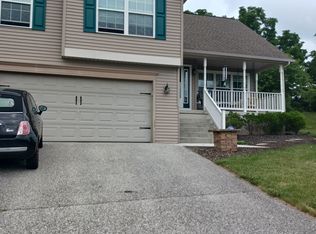 1145 Saddleback Rd, York, PA 17408