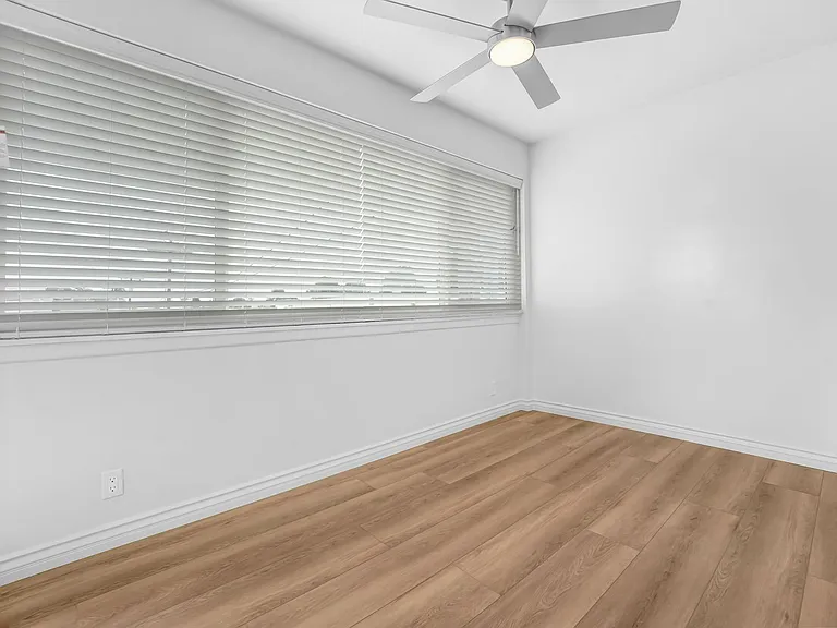 1002 12th St in Santa Monica - North of Wilshire Blvd! — Photo 18