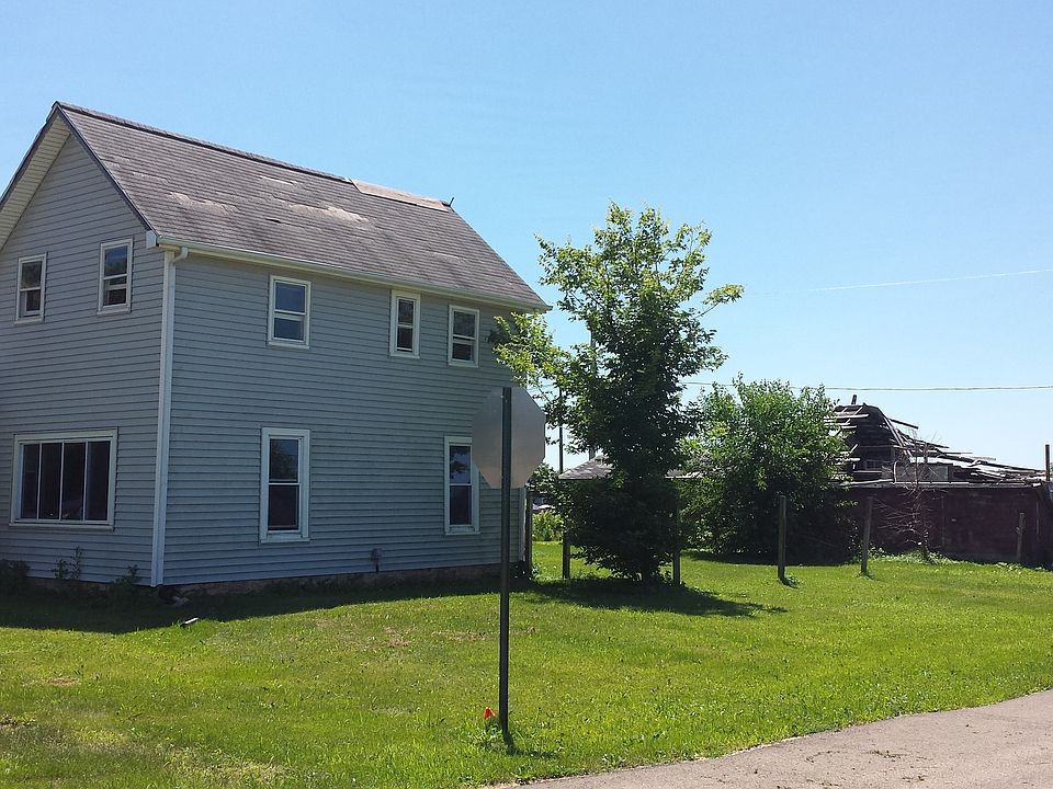 2nd image of 32437 White St