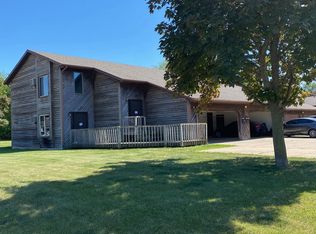 5185 Cheney Dr #128, South Beloit, IL 61080