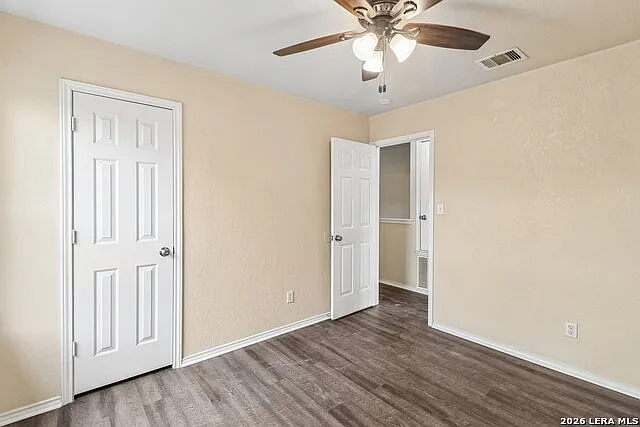 407 Amberdale Oak — Photo 19