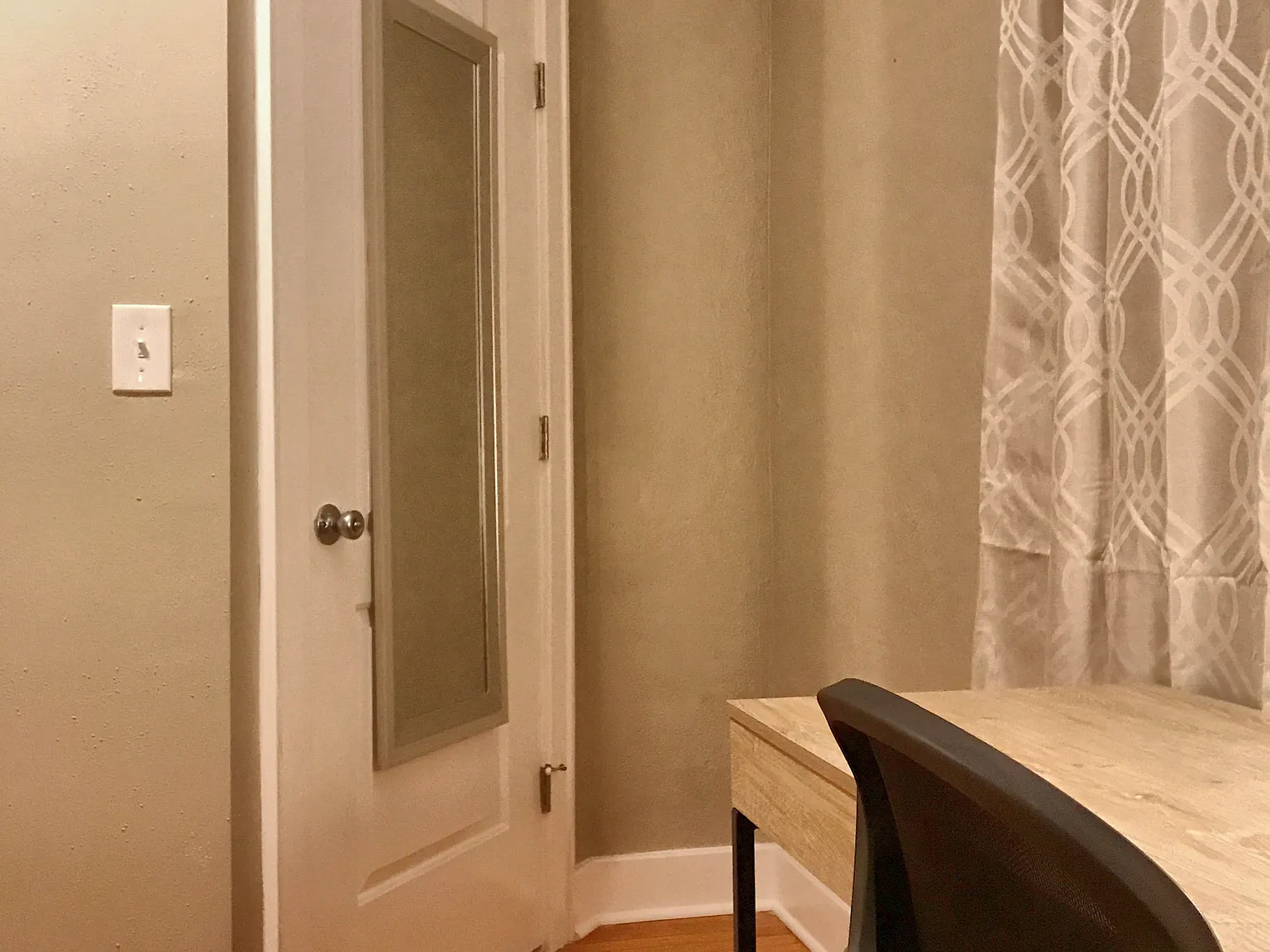 241 Lorraine Avenue - 1 - Downstairs Room — Photo 3