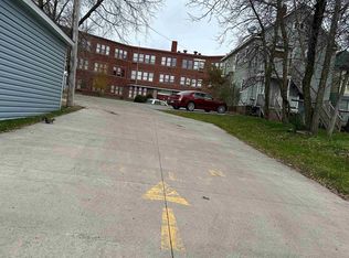 2400 W 4th St, Duluth, MN 55806