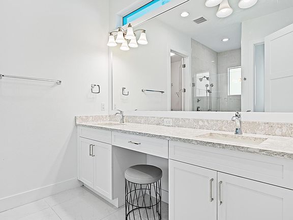 3rd image of 13190 Alton Road