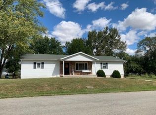 309 E Burks St, Sturgeon, MO 65284