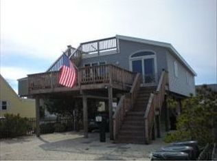 254 W 13th St, Ship Bottom, NJ 08008