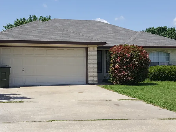 3303 Levy Ln, Killeen, TX 76542