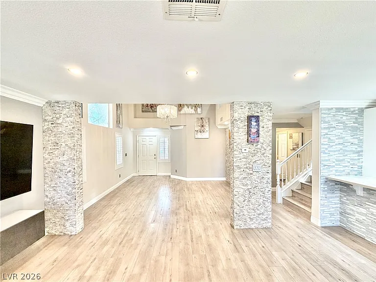 10087 Yellow Canary Ave — Photo 5