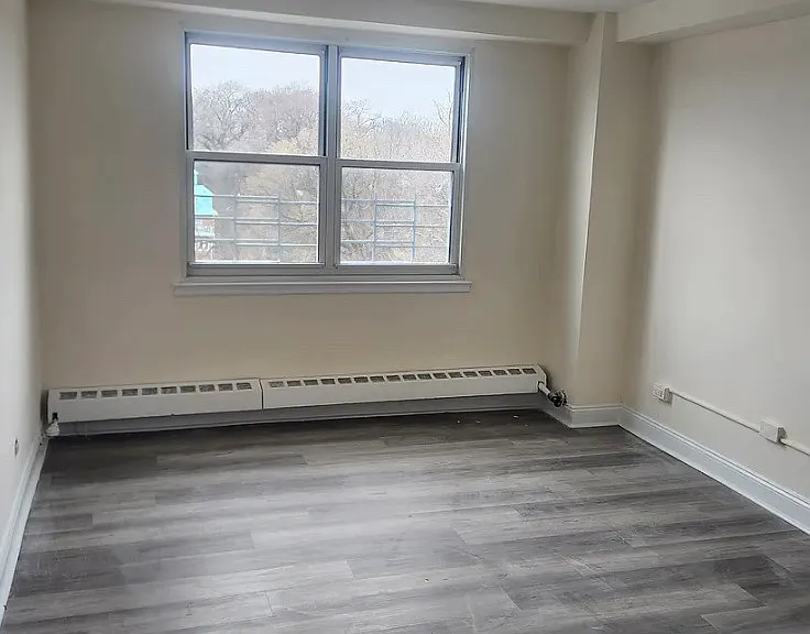 16420 Highland Ave #8Q — Photo 7