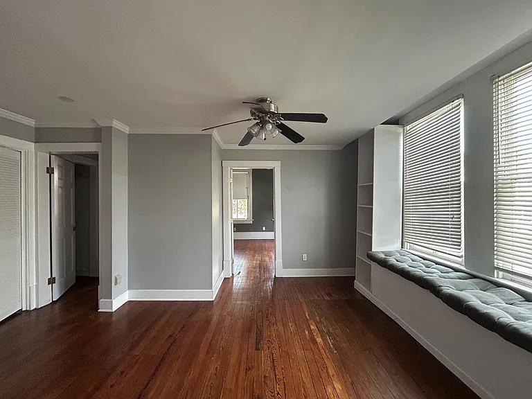 1114 Lincoln St — Photo 14