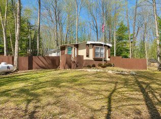 682 Pine St, Harrison, MI 48625