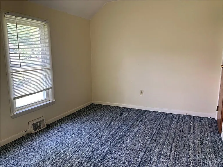 61 Church St #4 — Photo 8