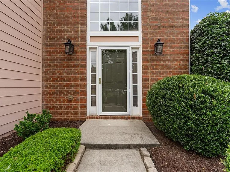 3868 Brushy Ridge Way — Photo 3