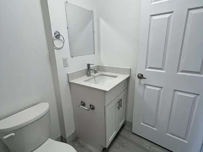 630 Cummings Ave — Photo 114
