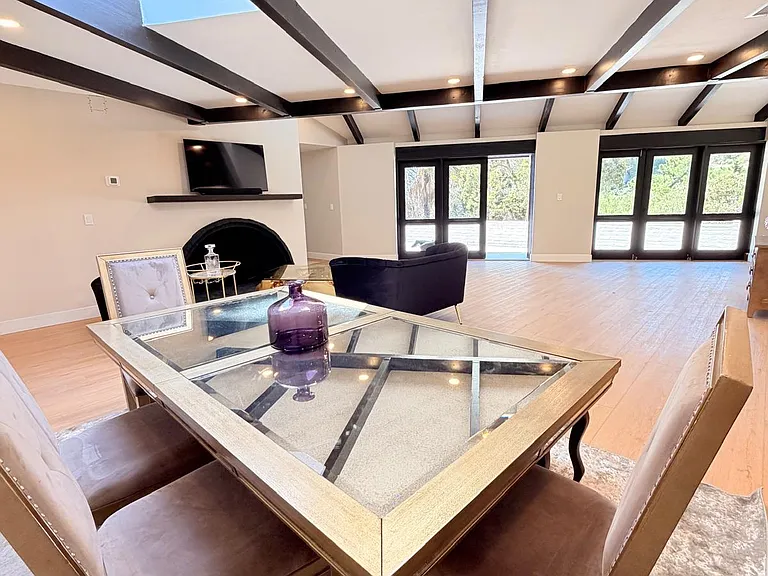 1565 Nautilus St #A — Photo 40