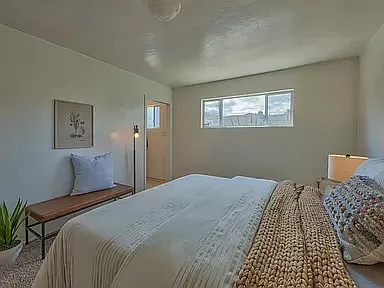 222 Dundee Dr — Photo 2