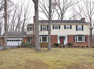 5213 Archer Dr, Roanoke, VA 24018