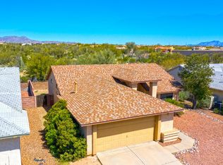 2520 W Camino De Las Grutas, Tucson, AZ 85742