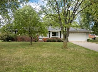 1811 Adams St, Plover, WI 54467