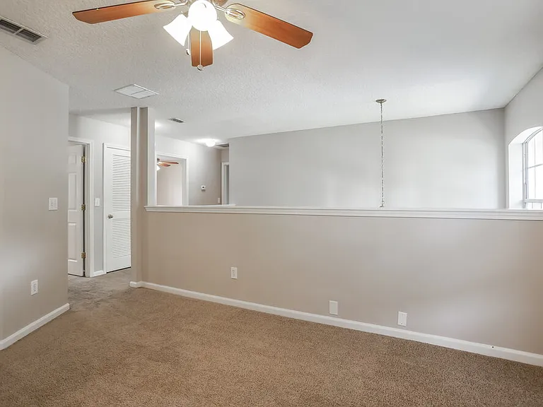 341 W Tropical Trce — Photo 14
