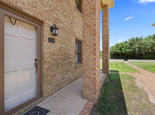 2726 Ocean Shore Ave, Virginia Beach, VA 23451