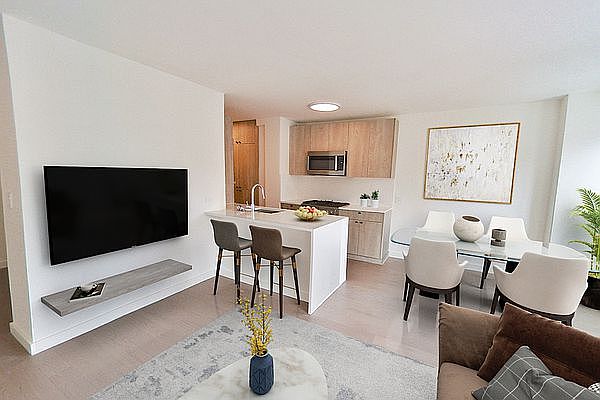 1st image of 220 E 72nd St APT 11F