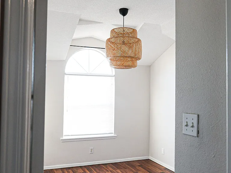 Bedroom 3 with closet.