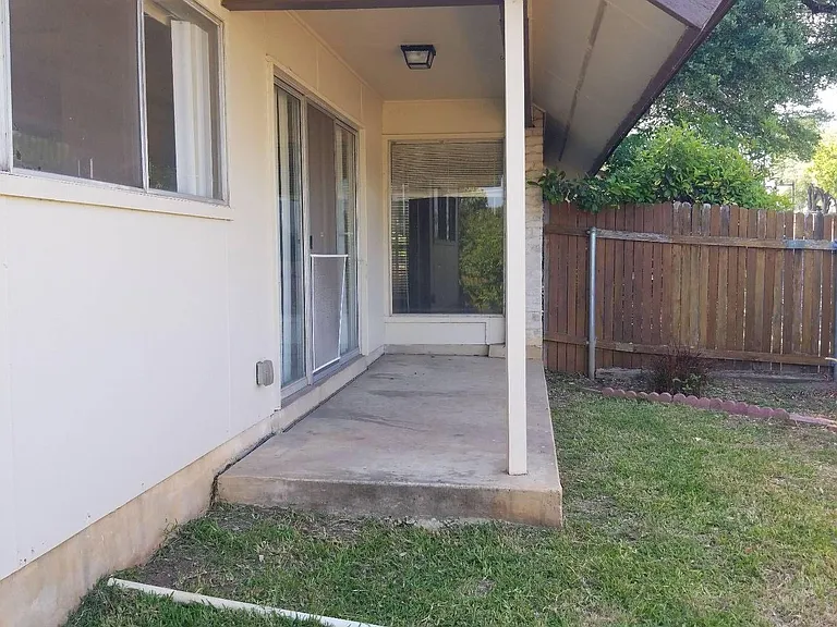 4002 Glenrock Dr #4002 — Photo 13