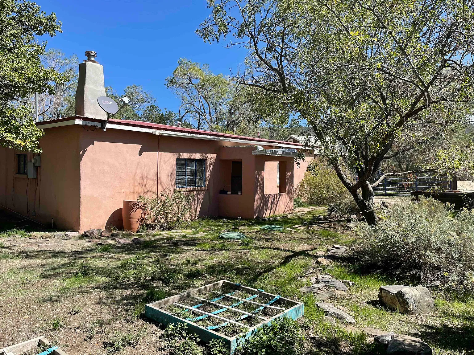 1 bed, 1400 sqft, $1,800 — Photo 2