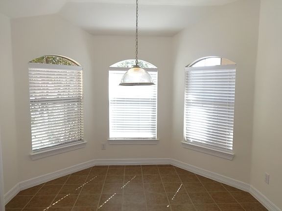 4th image of 1713 Kittyhawk Dr