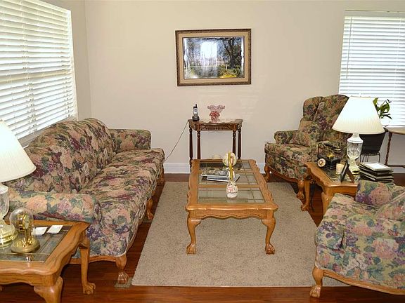 5th image of 9596 Laramie Dr