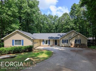 1830 Commonwealth Ln, Cumming, GA 30041
