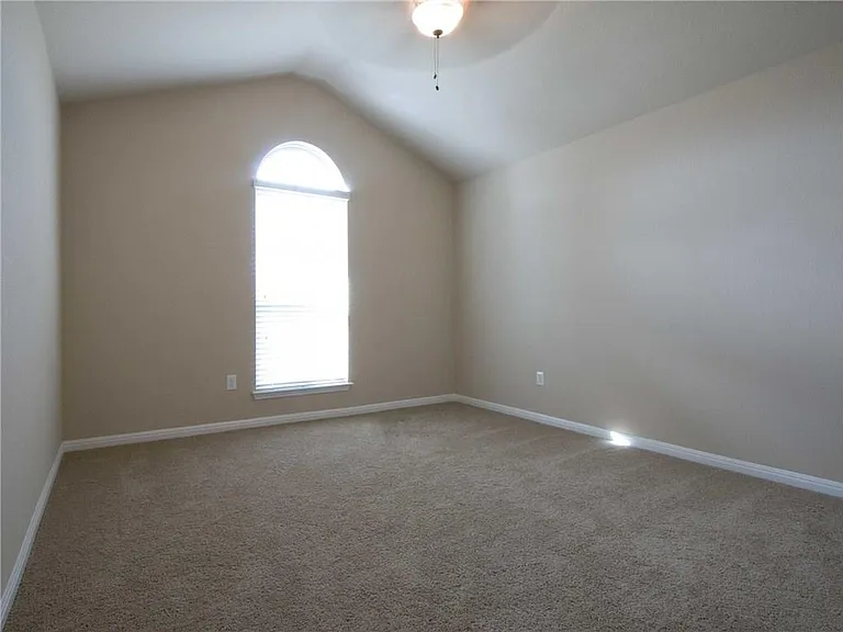 624 Carly Ann Ln — Photo 18