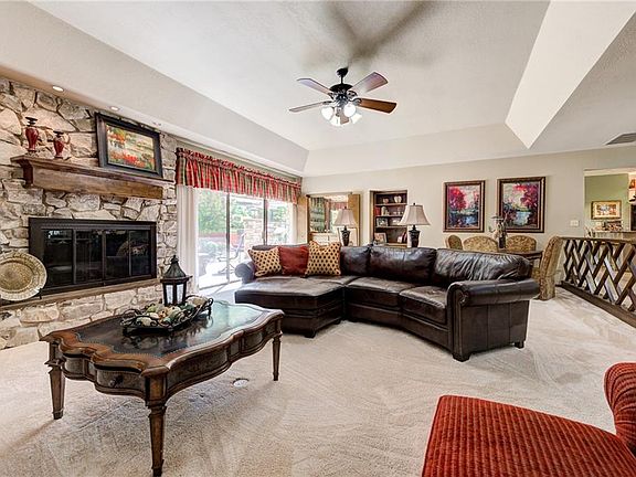 2nd image of 3212 Broken Bow Ct