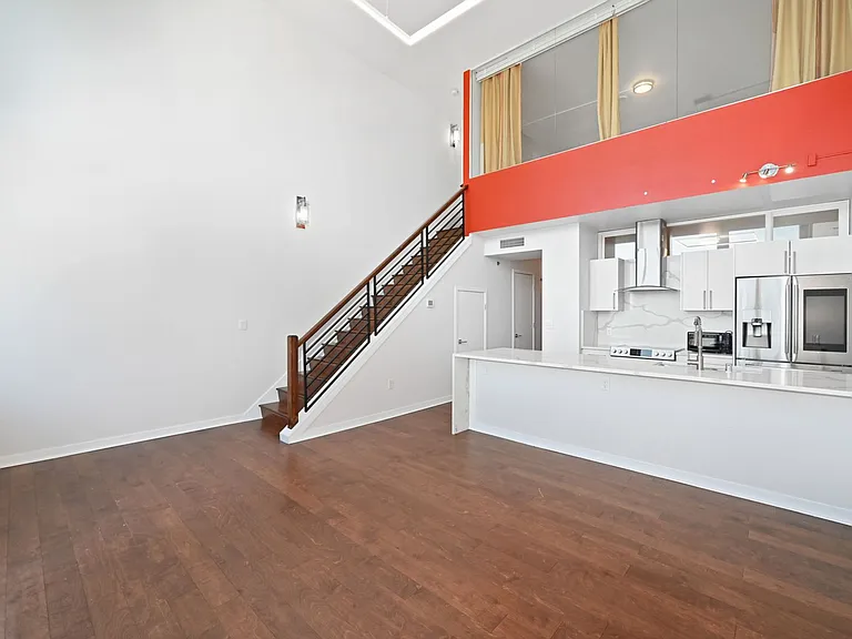2717 Western Ave #1116 — Photo 10