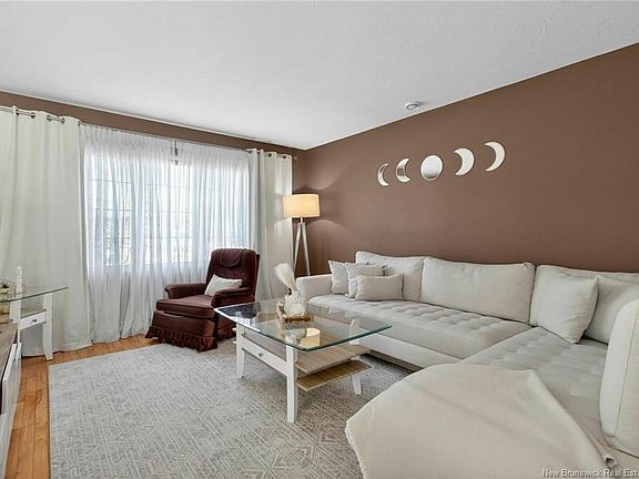 2nd image of 645 Melanson Rd