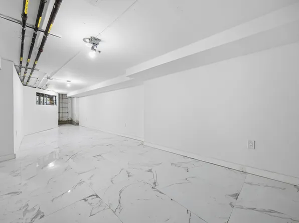 215 Schaefer Street image 4 of 18