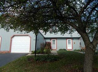 725 Sunset Cir, Cranberry Township, PA 16066