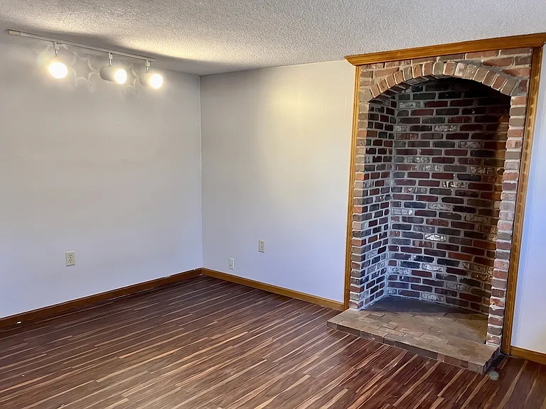 500 SE Sherri Ln — Photo 9